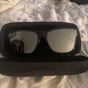 Mirror Chanel sunglasses